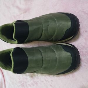 Green and Black Quilted Slip-On Shoes